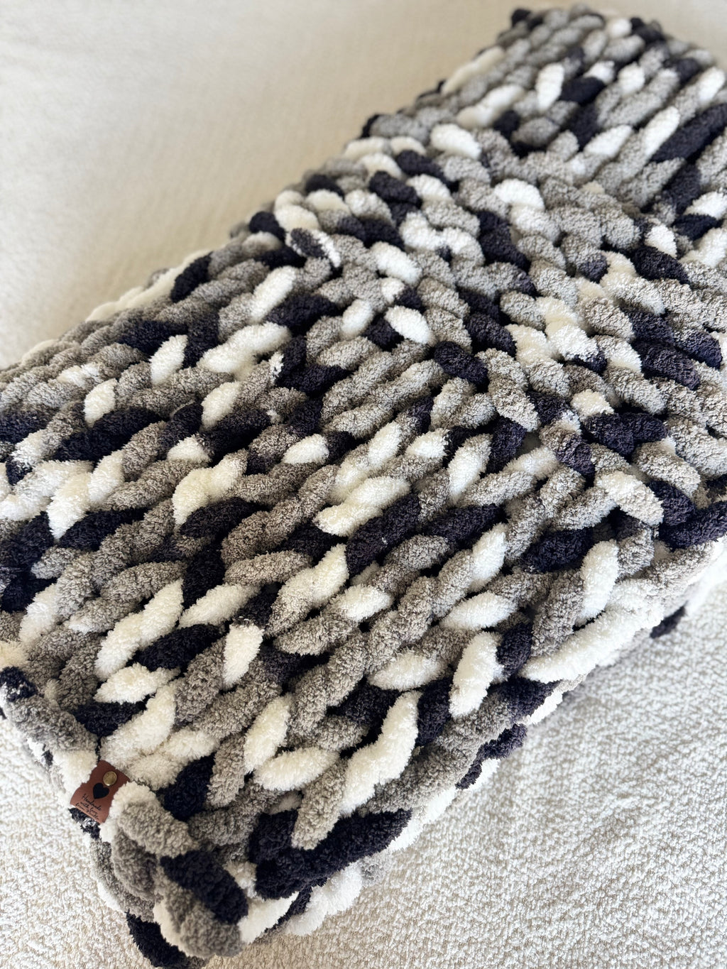 Chunky Knit Grey Black White Pattern Blanket