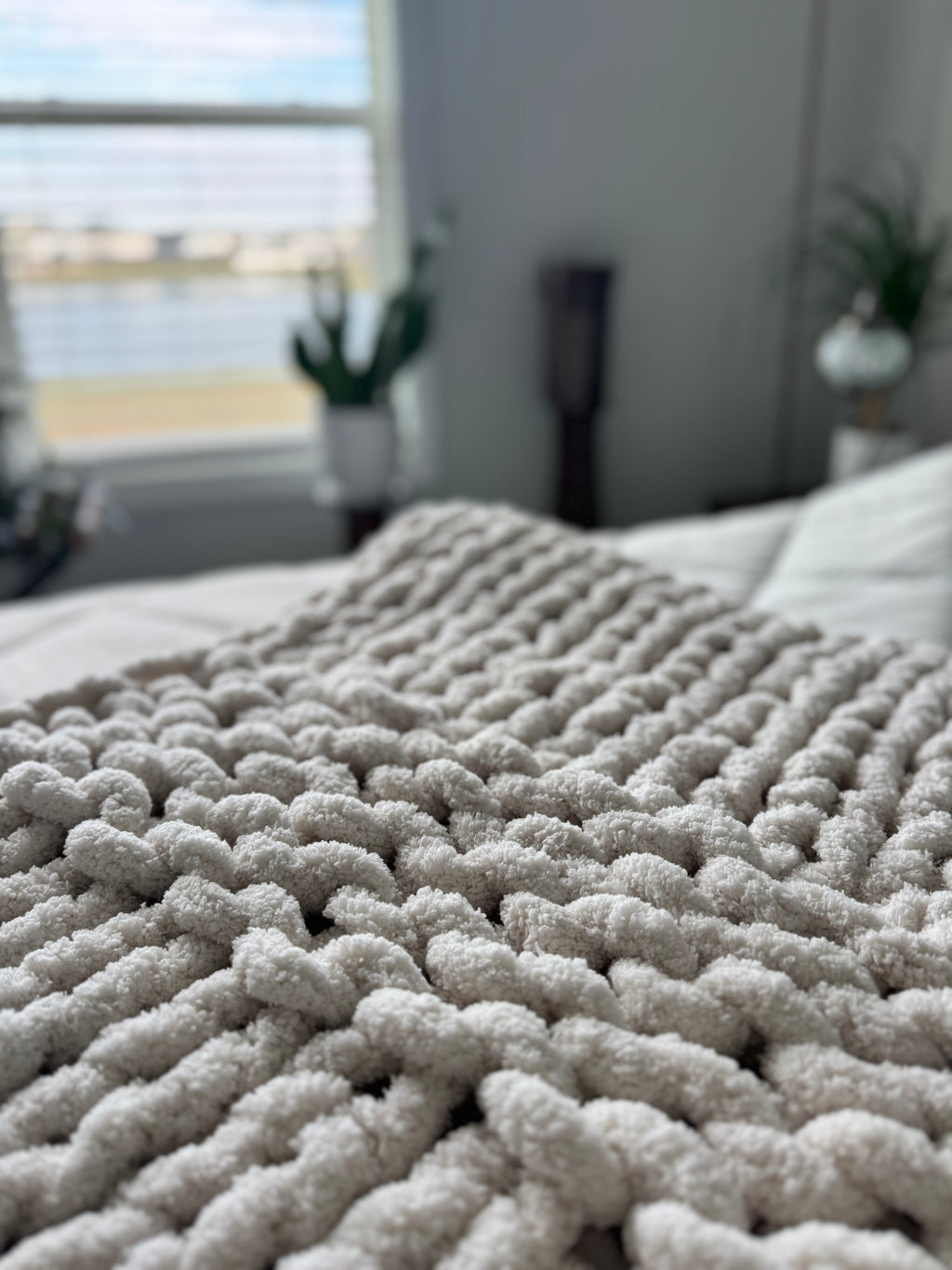 Chunky Knit Crochet Blanket Pattern Up Close Design