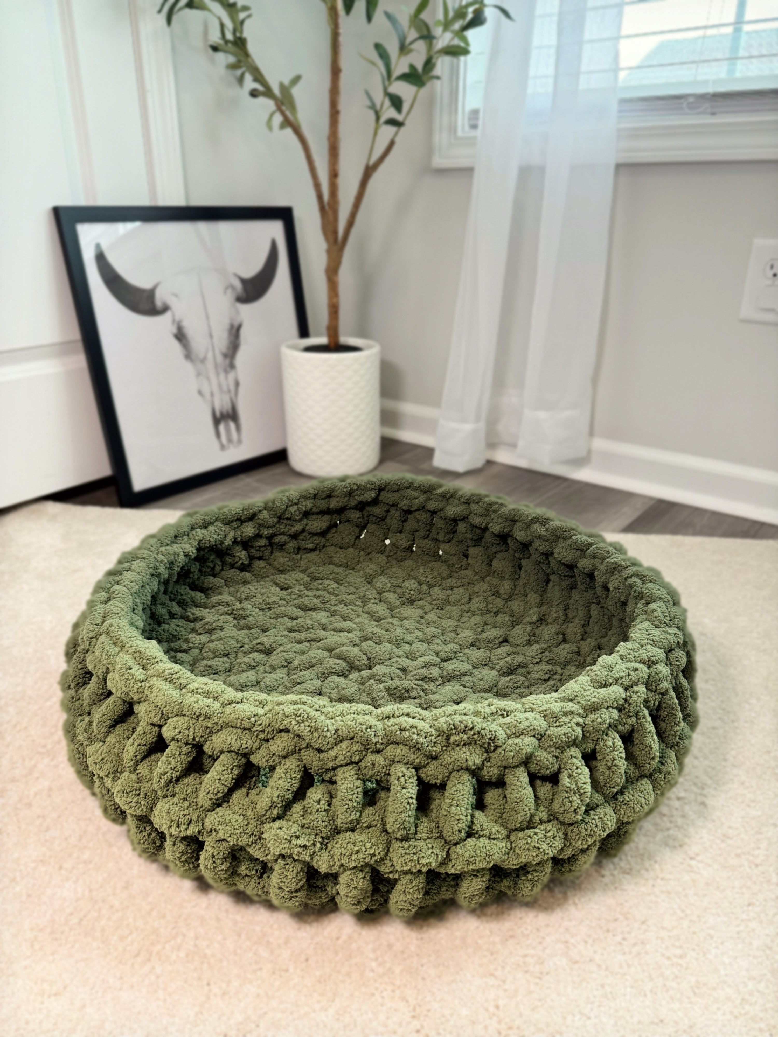 Olive Green Chunky Yarn Round Pattern Pet Bed Handmade Crochet Chunky Knit No Insert