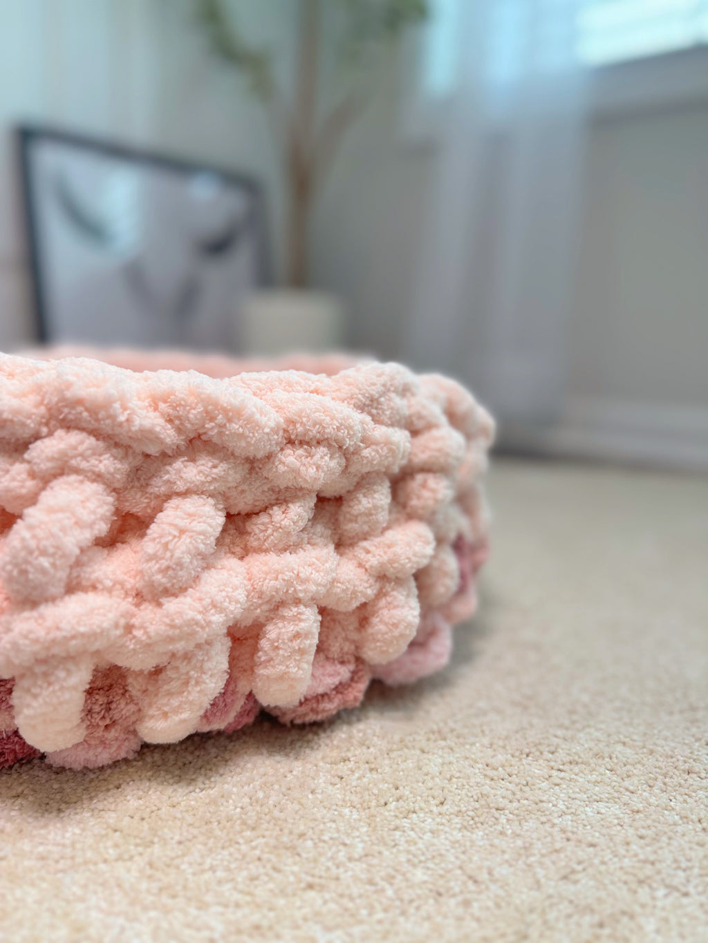 Pink Chunky Yarn Soft Round Pet Bed Crochet Pattern Knit Yarn Side Profile of Pattern